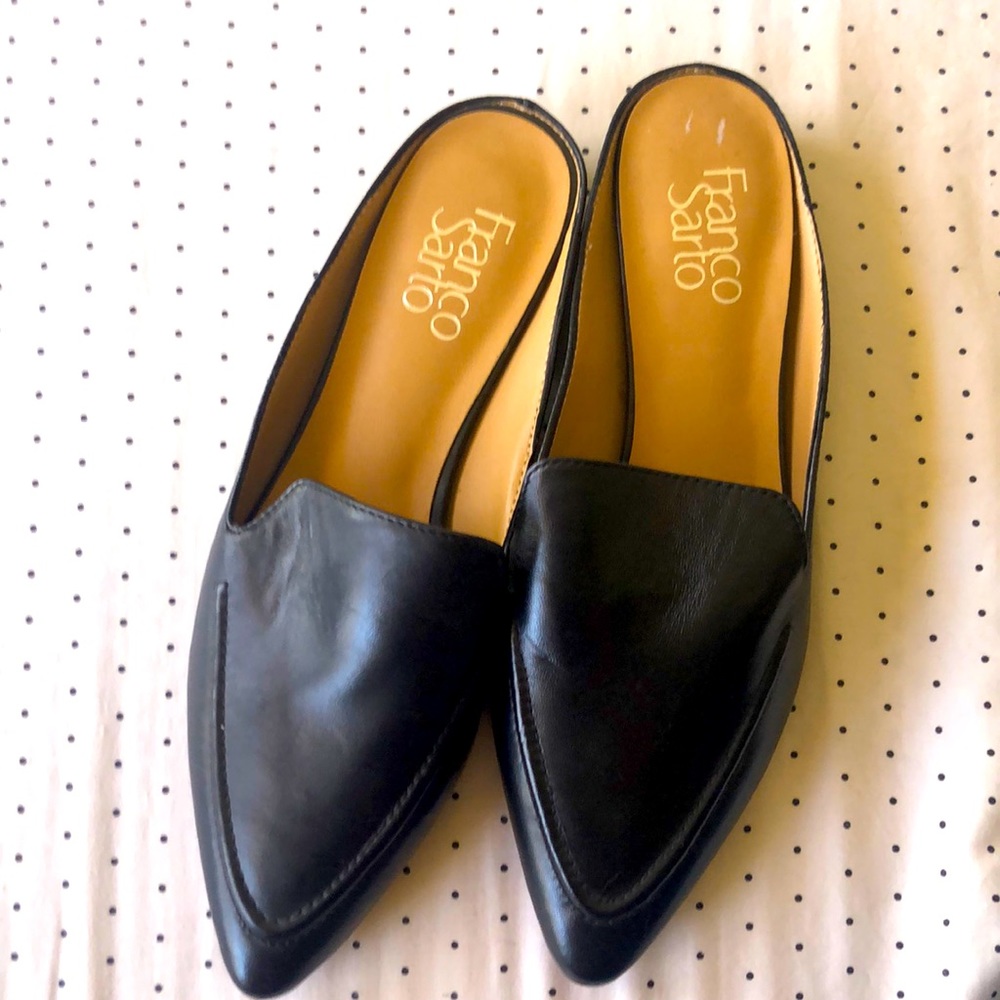 Black genuine leather Franco Sarto women’s 8 slide on point mules NWOT